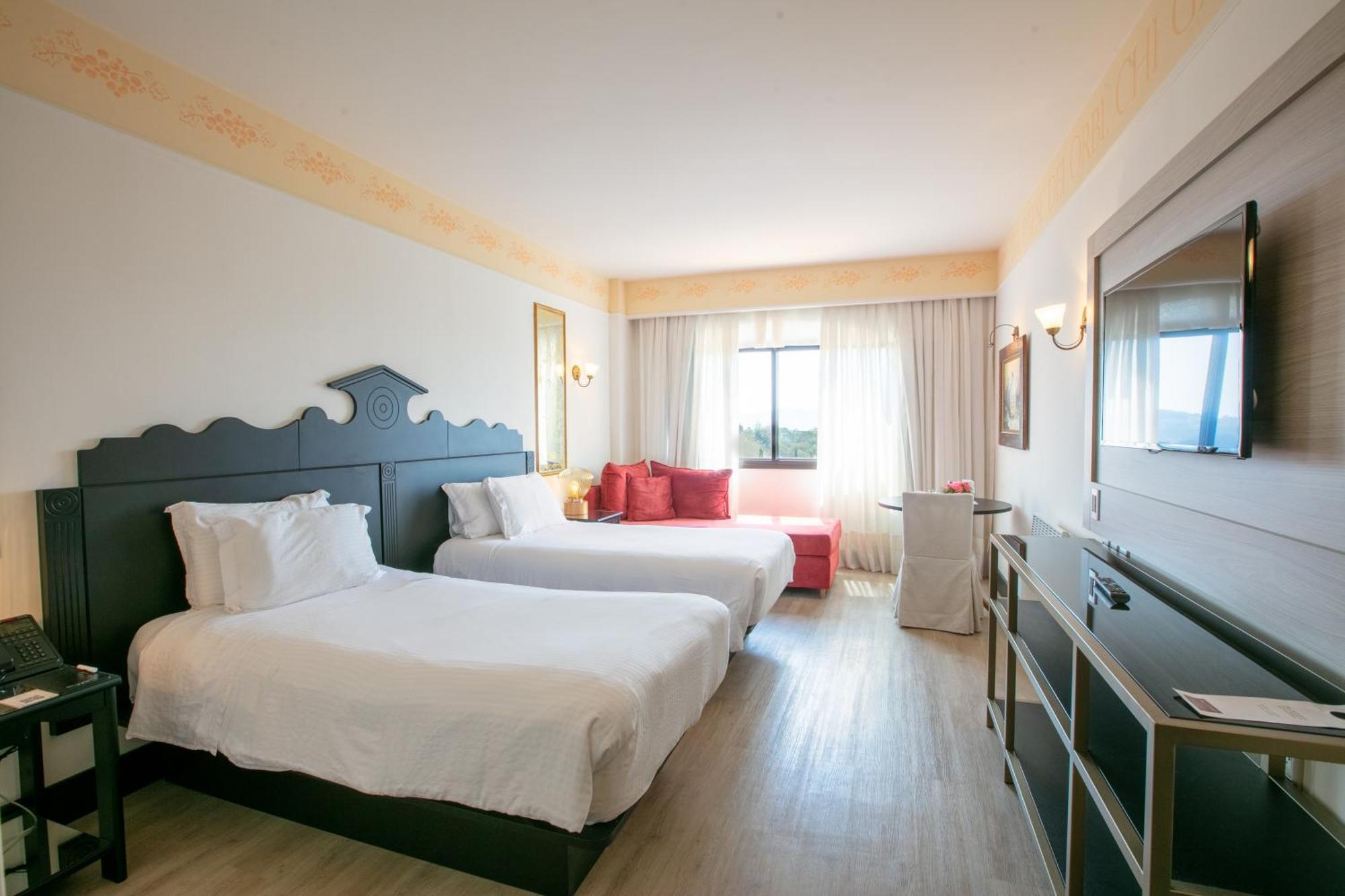Spa Do Vinho Condominio Vitivinicola Bento Goncalves Bagian luar foto A room at the hotel