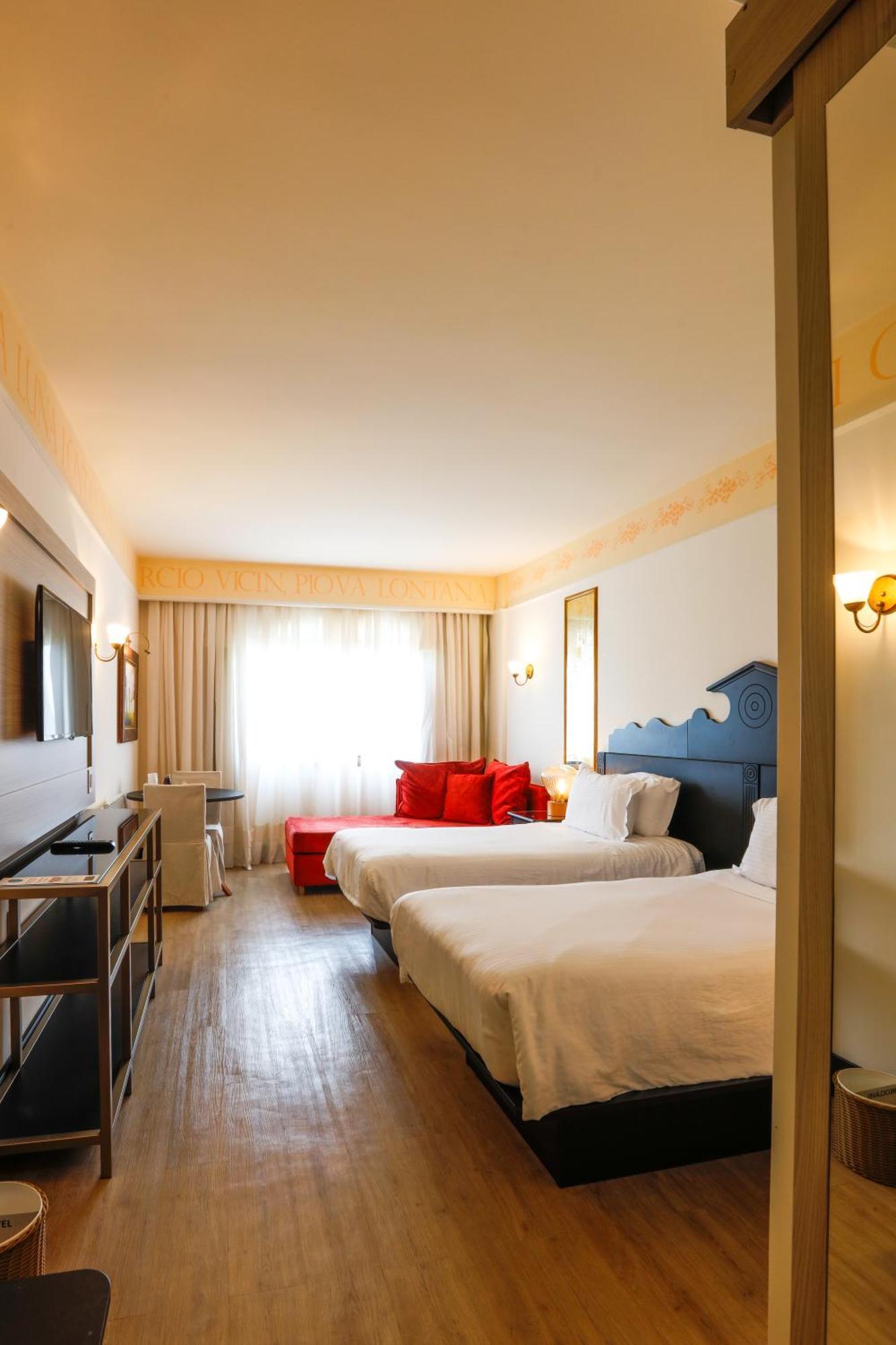 Spa Do Vinho Condominio Vitivinicola Bento Goncalves Bagian luar foto A room at the hotel